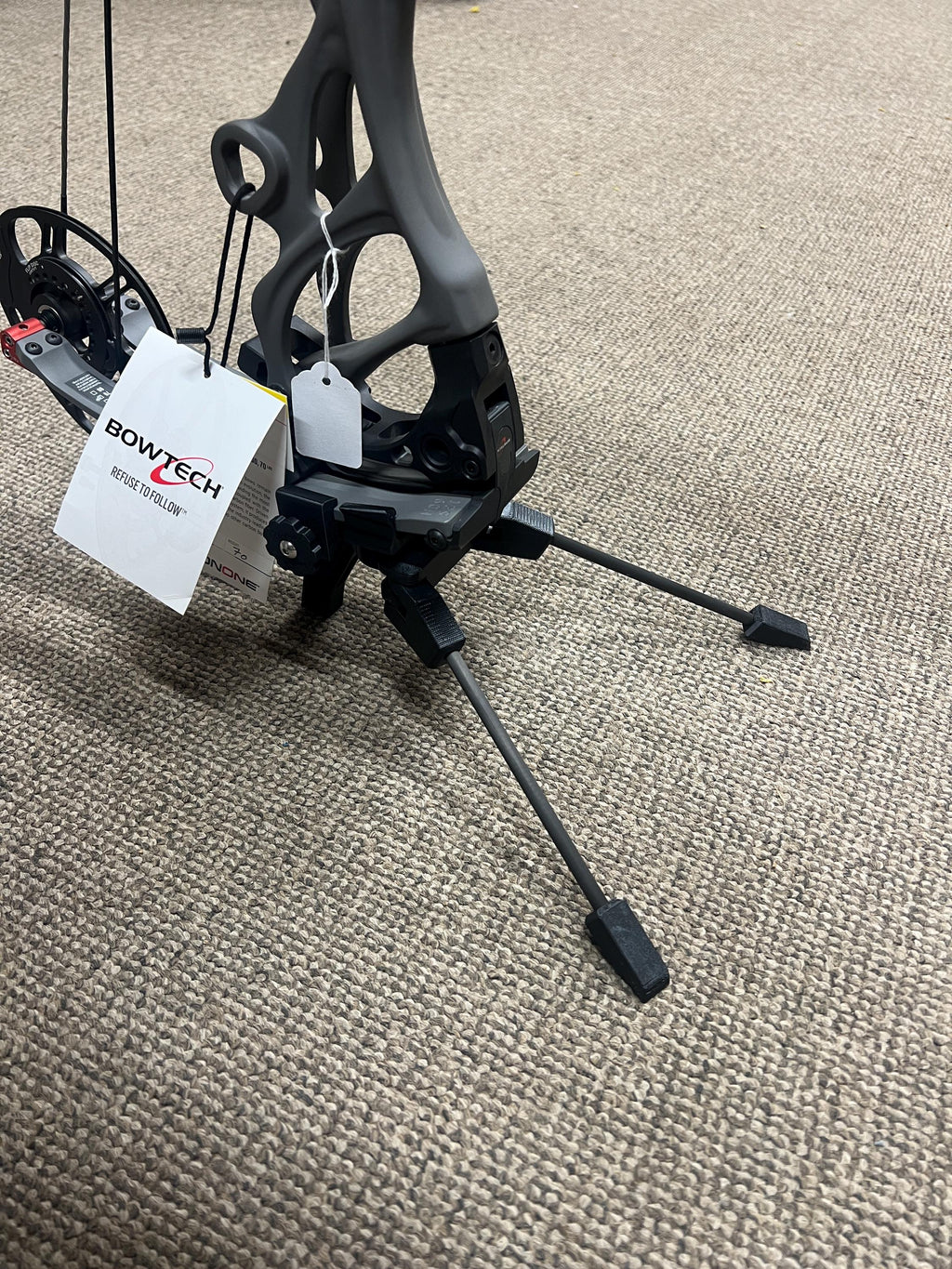 Bowtech Bow stand. V3